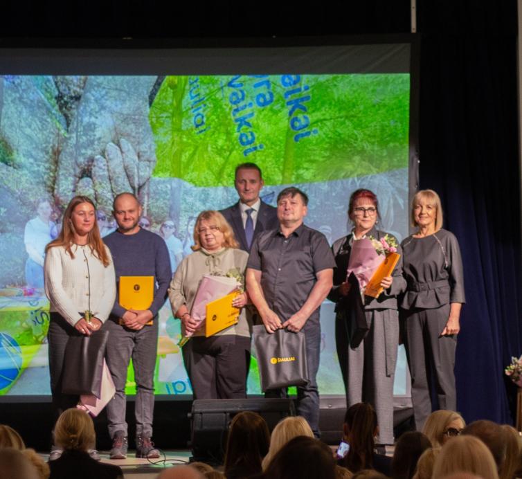 Padėkos vakaras globėjams