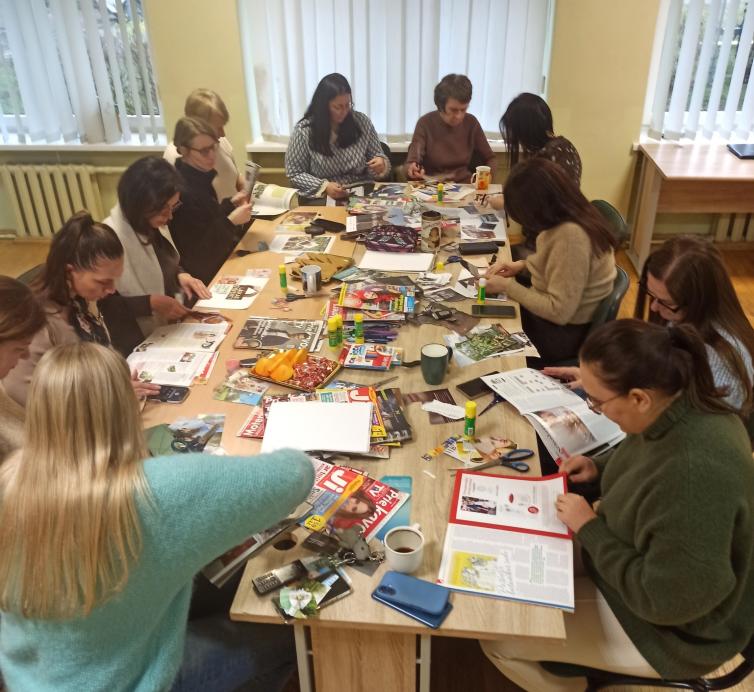 Koliažų dirbtuvės „Dovana sau"