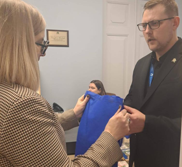 Globos centro susitikimas su VšĮ Pagalbos paaugliams iniciatyva Globos centru