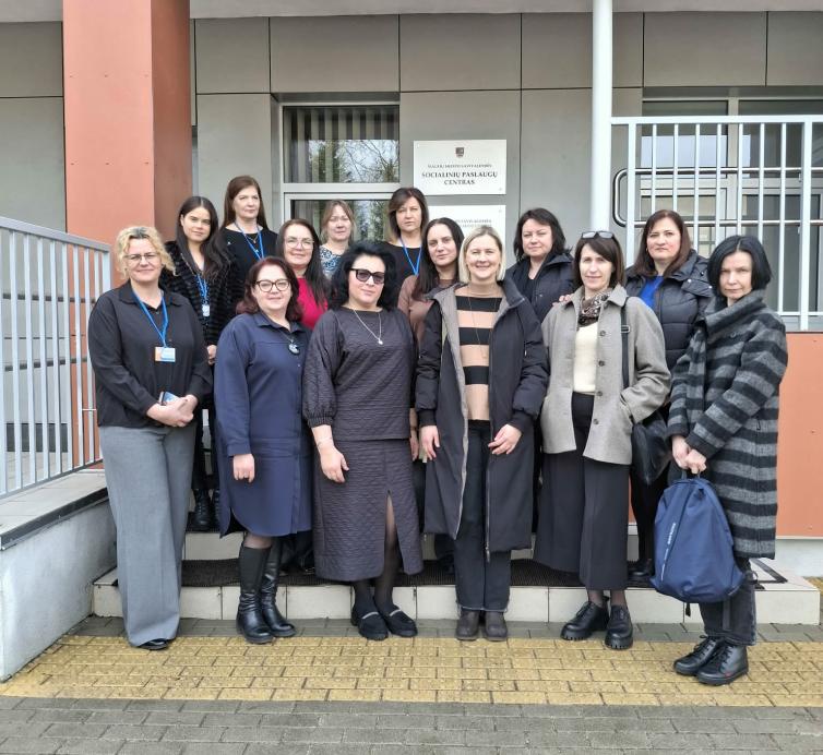 Šiaulių ir Klaipėdos atvejo vadybininkai ir socialiniai darbuotojai dalinosi gerąja patirtimi