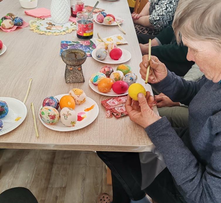Šv. Velykų šiluma Nakvynės namuose